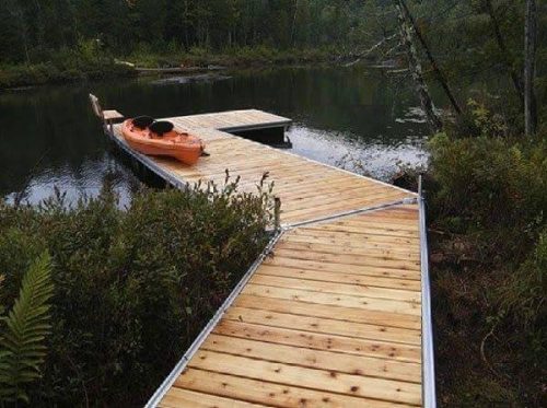 Quais d’aluminium sur poteaux et flottant