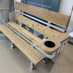 BANC AVEC SUPPORT À BRAS