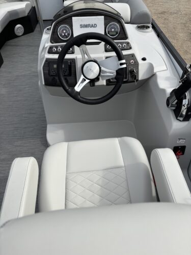LOWE  SS 230