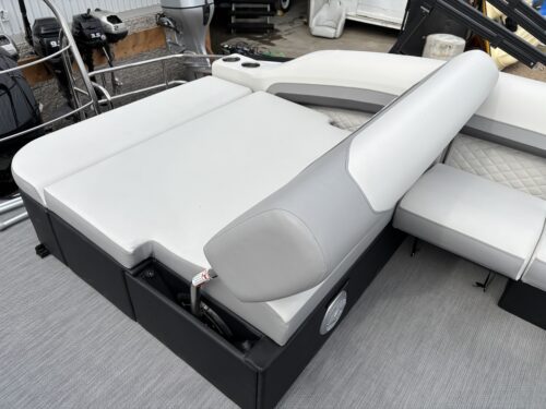 LOWE  SS 230