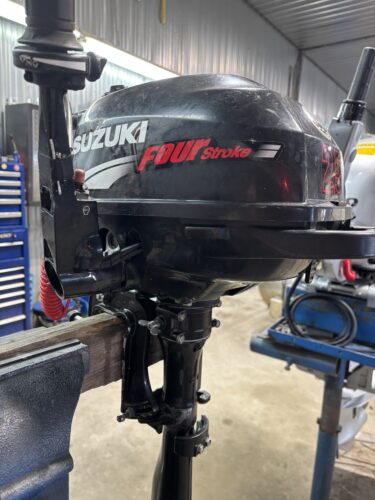 SUZUKI 2.5 HP USAGÉ
