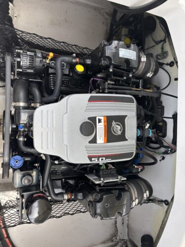 GLASTRON GLS 215
